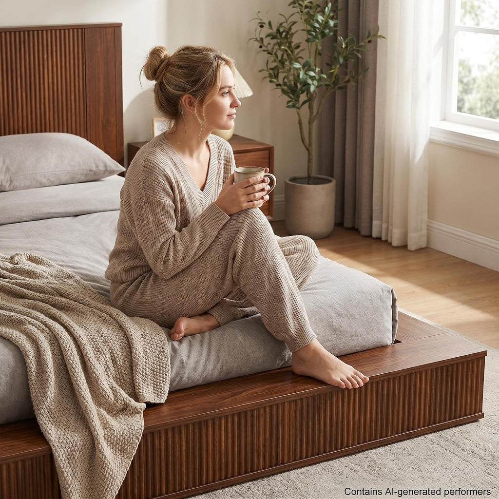 Floor Wooden Bed Frames with Walnut Headboard (Walnut)