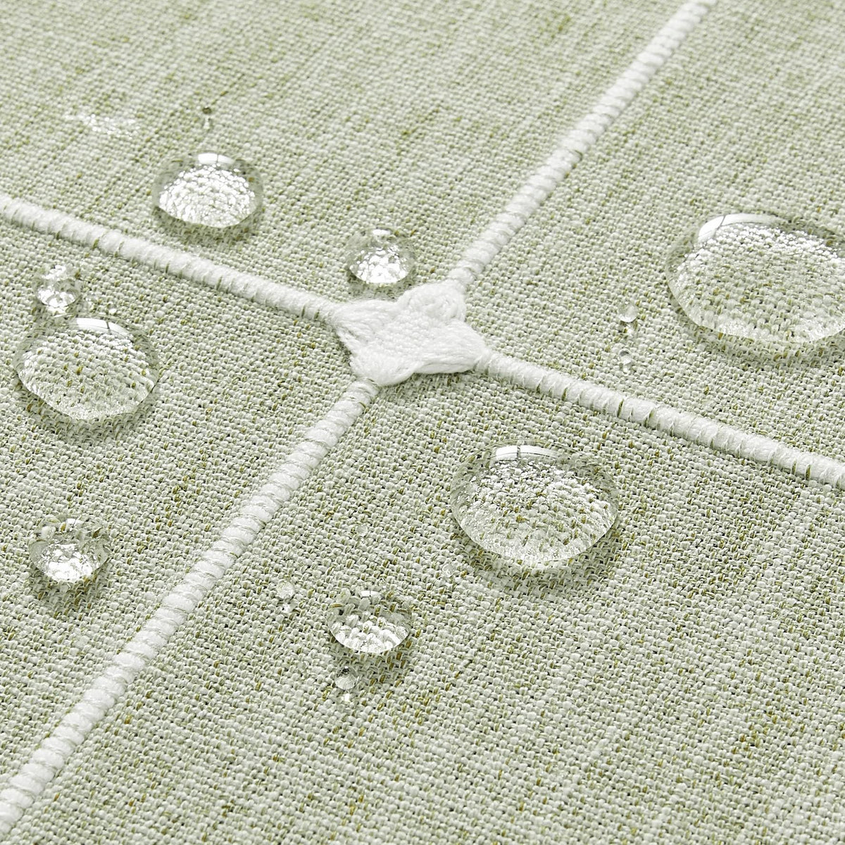 Boho Round Grid Tablecloth with Tassels, Green 60in