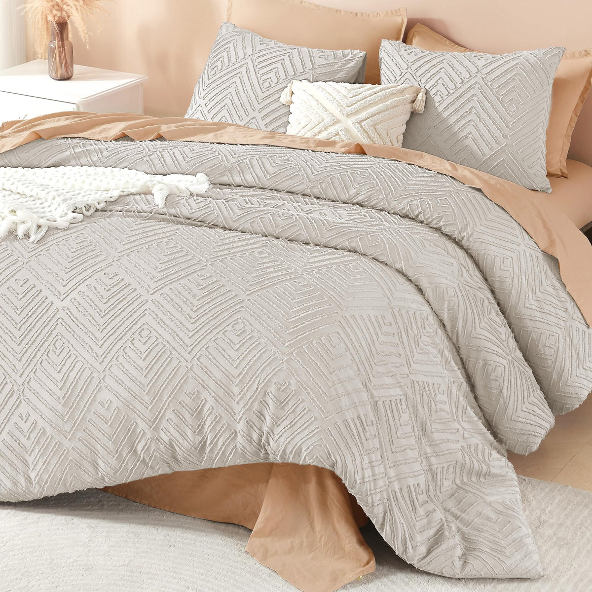 California King Comforter Set, 3 Pcs Tufted Boho Bedding Set