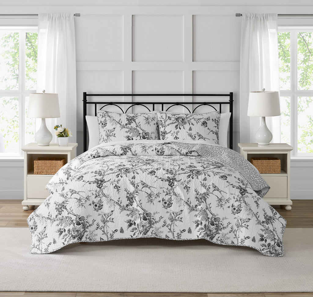 Resort Chantilly Toile Floral Black 3-Piece All-Season Reversible Cotton Quilt Set