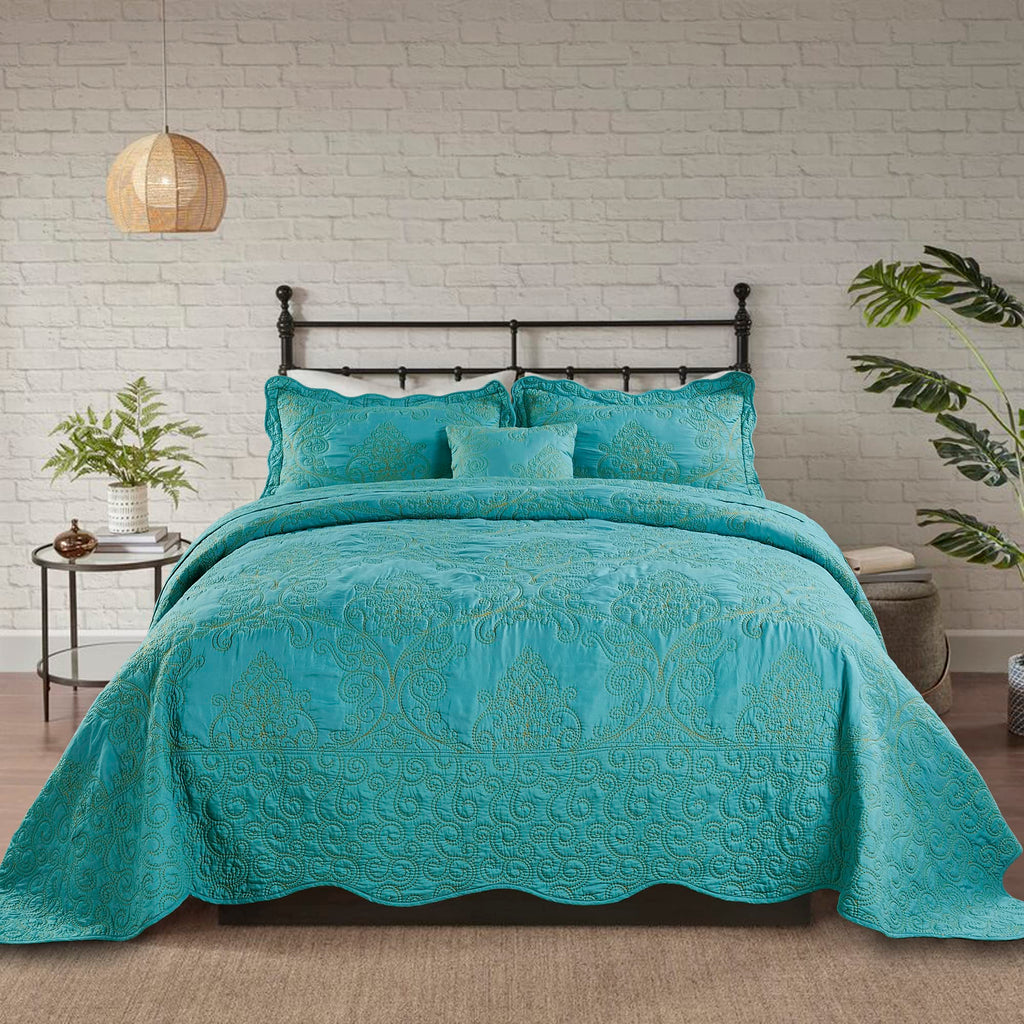 4 Piece Oversized Damask Paisley Pattern Quilt Microfiber Soft Lightweight Coverlet Embroidered Bedding Set with
