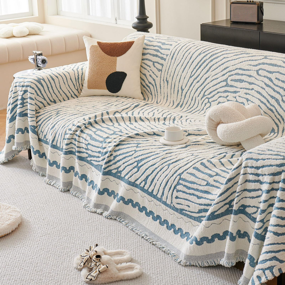 Thicked Striped Couch Cover with Tassel Blue Chenille Sofa Cover Blanket for Sectional Sofa, Soft Sofa Slipcovers for
