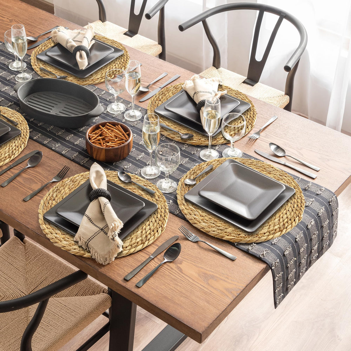 24 Pcs Round Woven Placemats 13.8 Inch Rattan Table Charger Plates