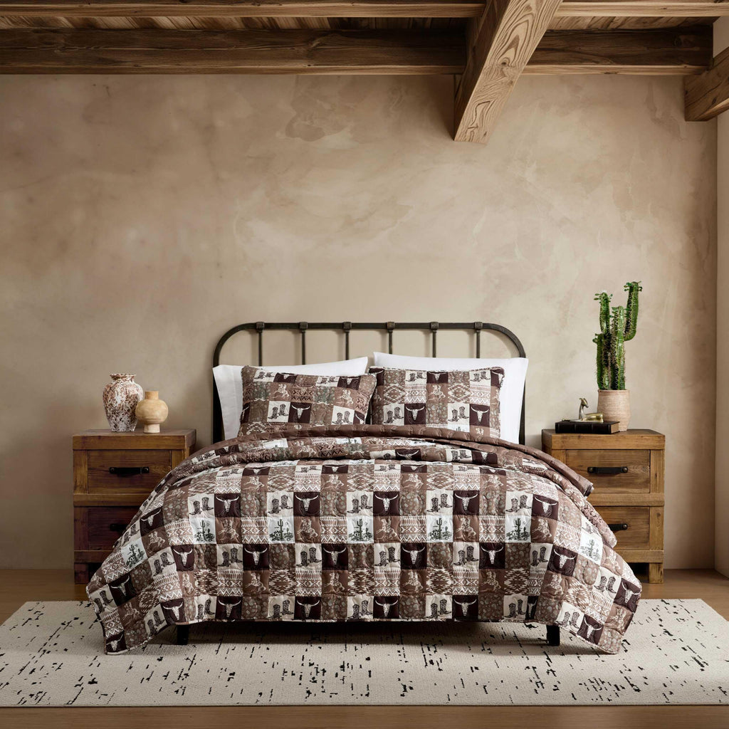 Quilt Set with Matching Shams, Soft & Reversible Bedding for Year Round Comfort, Fall Western Patch Brown