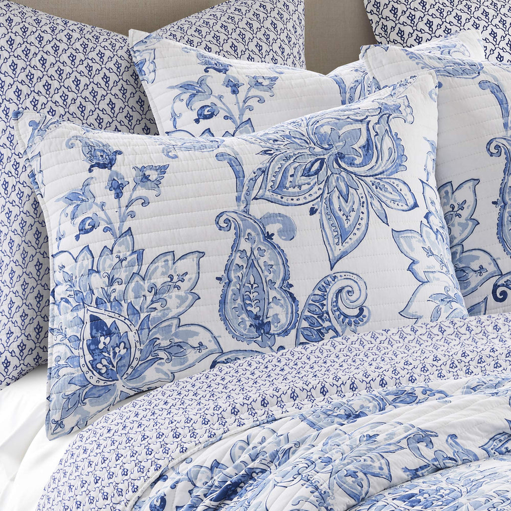 Bennett Quilt Set - King/Cal King Quilt with Two King Pillow Shams - Floral Paisley - Blue and White - 106x92in and