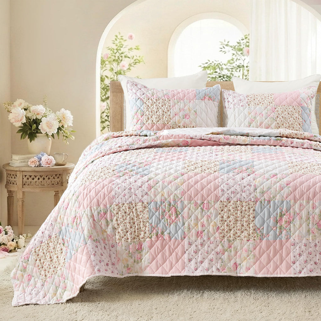 Real Patchwork Quilt Set, 3 Piece Cotton Front Floral Pink Bedding, Boho Farmhouse Reversible Bedspread