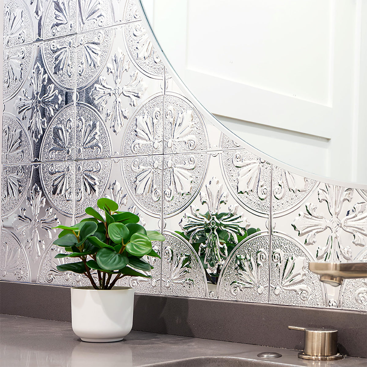 Peel and Stick Metal Backsplash Tiles, Silver Fleur, 10-Pack