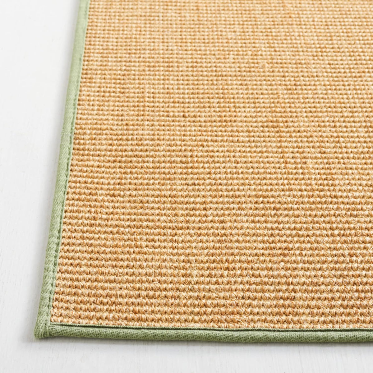 X Area Rug Collection, Natural & Green, Sisal & Jute, Farmhouse Style, Ideal, Dining Space (MSR9501E)