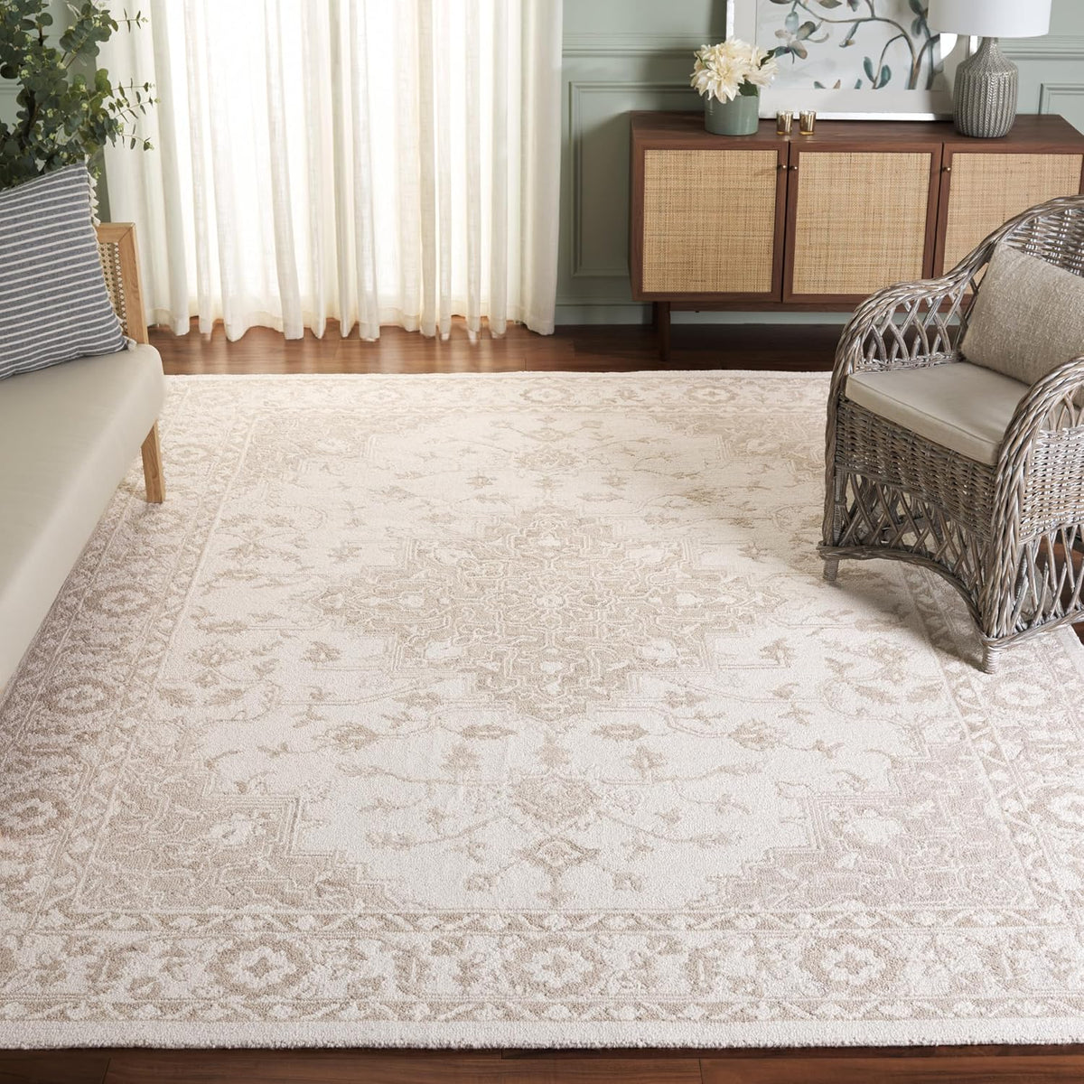 Area Rug - Metro - Large - Beige & Ivory, Handmade Wool, Oriental Medallion Design