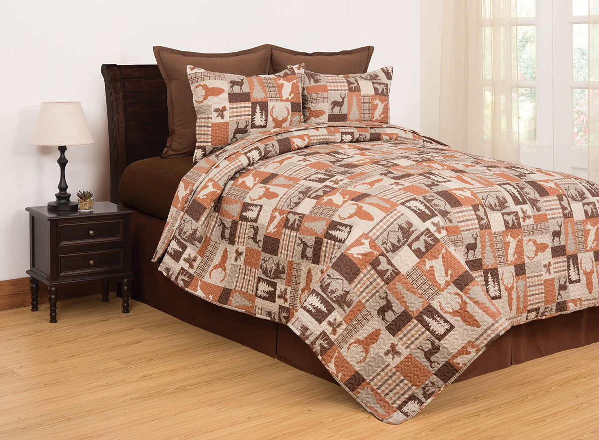 Rustic Buck Ridge Trail Cabin Lodge Deer Stag Pinecone Orange Brown Tan Bed 3-Piece Reversible Lightweight Quilt