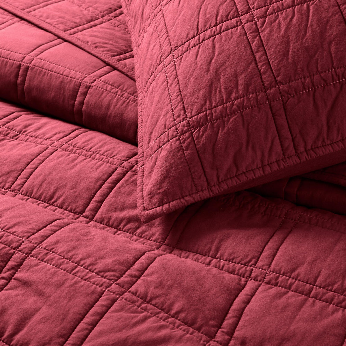 100% Cotton Quilt Set, Burgundy Red Pre-Washed Bedspreads Coverlet Set in Geometric Pattern, Cozy