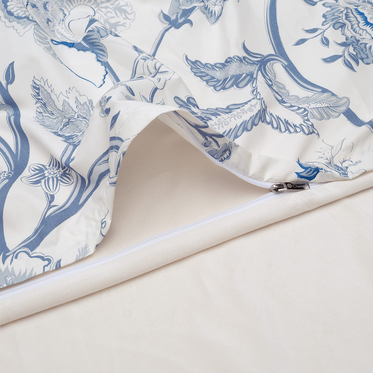 Premium 5-Piece Reversible Soft Brushed Microfiber Velvet Bedding Comforter Duvet Cover Set - Blue Cream Toile Peony