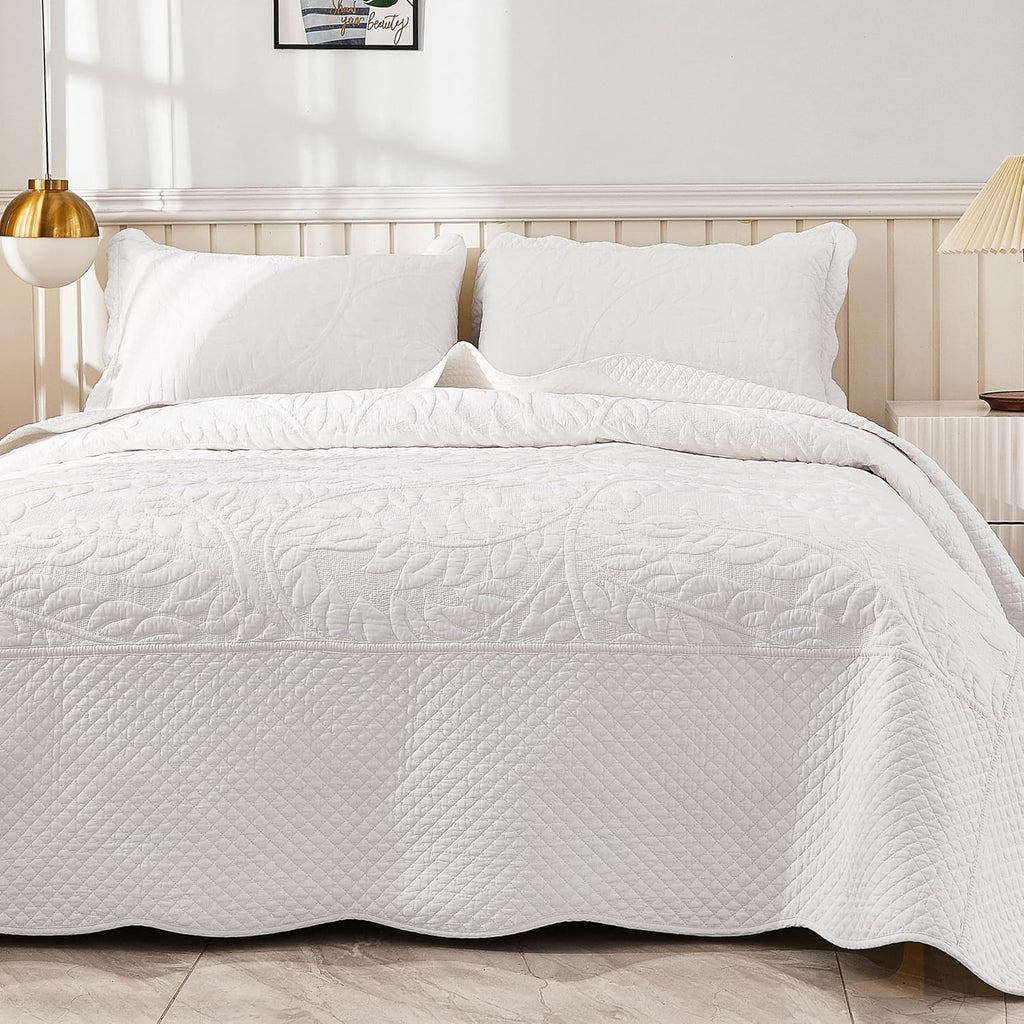 3-Piece 100% Cotton Oversized Bedspread Lightweight Quilt Coverlet Embroidery Farmhouse Bedding Set