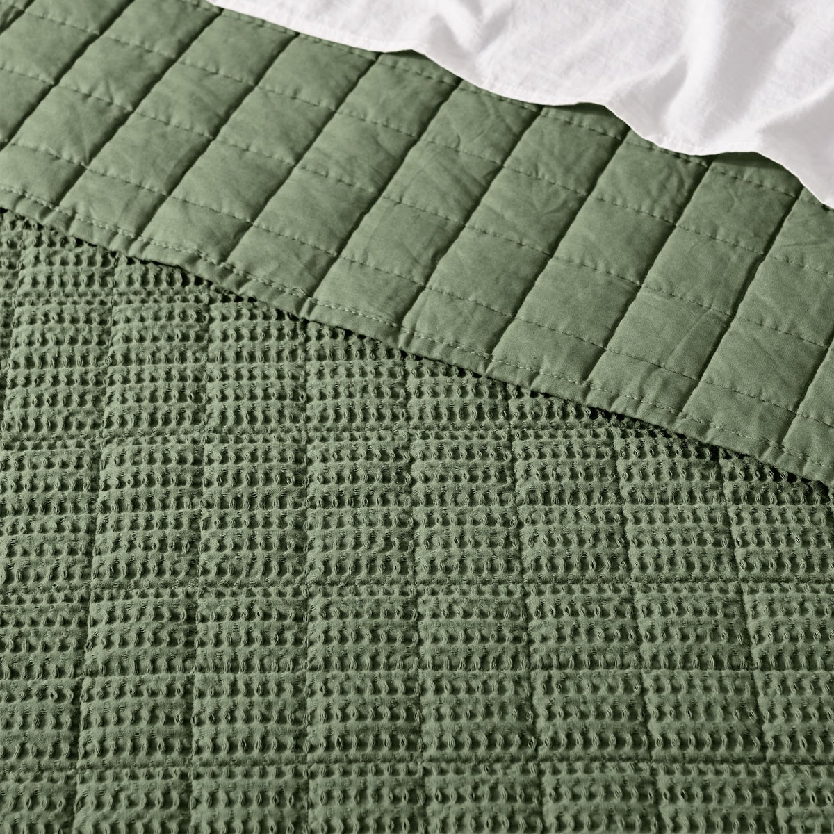 Cloud Waffle Quilt Set (88x92in) and 2 Pillow Shams (26x20in) - Box Quilted Waffle Texture - Forest Green