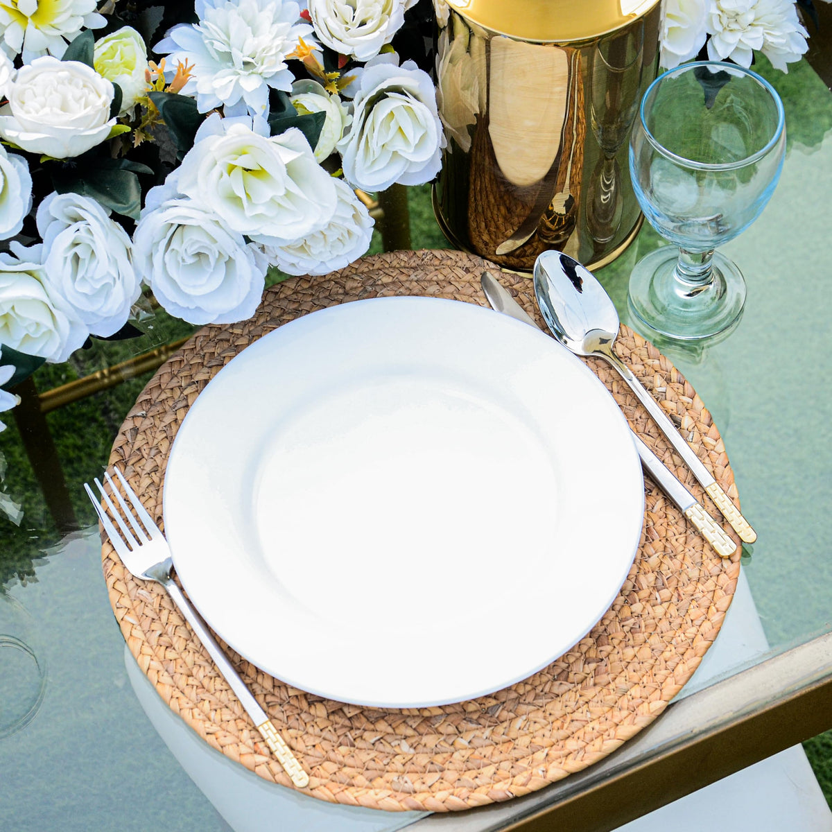 Round Woven Placemats Set of 4, Wicker Placemats for Dinner Plates | 13.5 Inch Natural Rattan Boho Style Braided