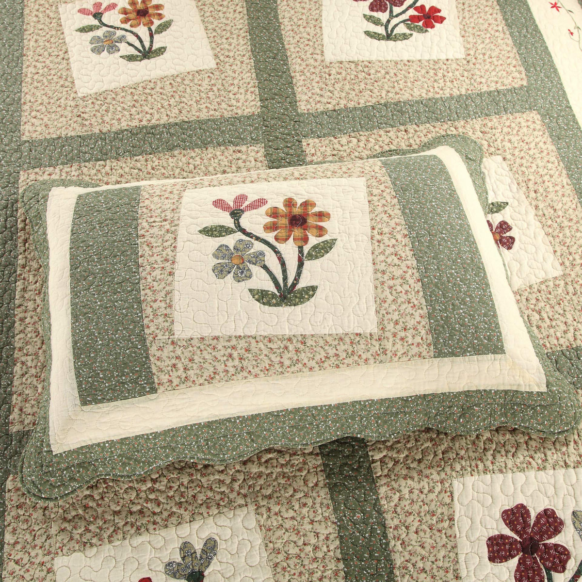 Farmhouse Green 3 Piece Embroidered Floral Quilted Bedspread Quilt Set 100% Cotton Reversible Patchwork Coverlet Set
