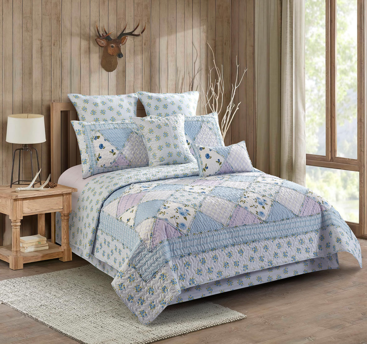 Garden of Blues 2-Piece Quilt Bedding Set - Shabby Chic Floral Patchwork Reversible Coverlet with 1 Matching