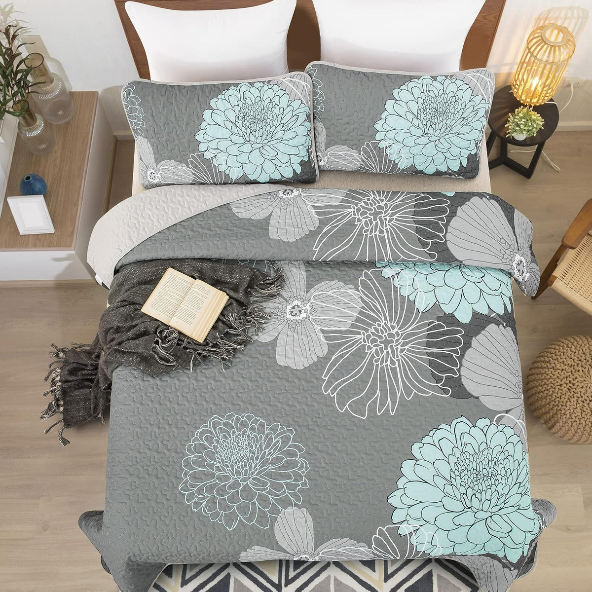 Green Floral Quilt Set - 3 Pieces Boho Flower Quilt Coverlet Elegant Bohemian Bedspread with 2 Pillowcases Soft