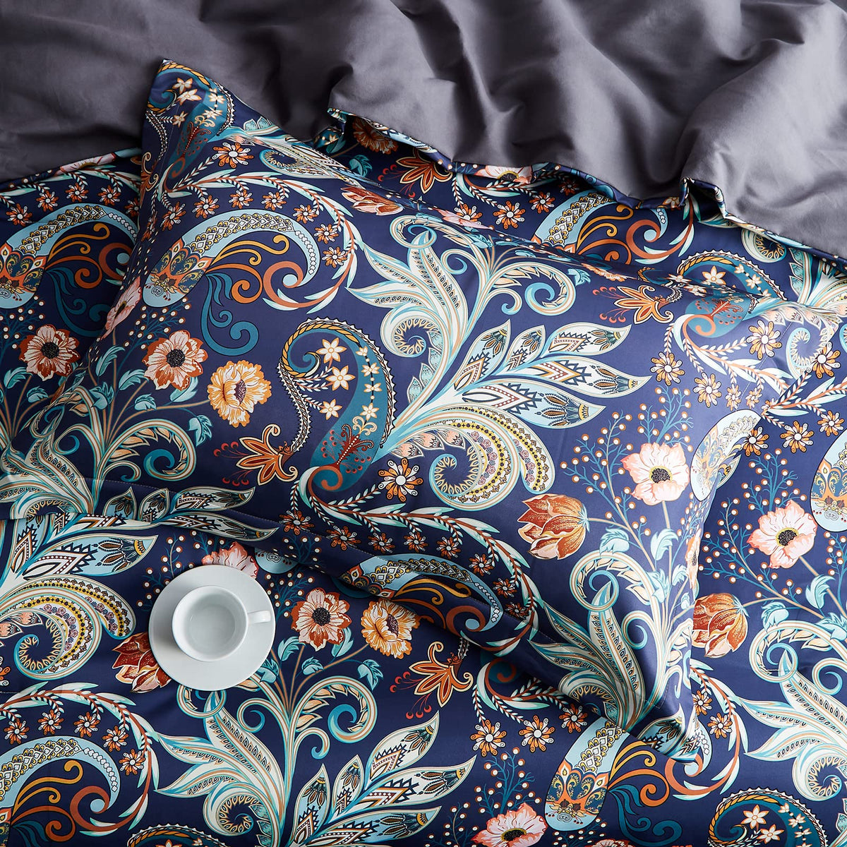 7 Piece Paisley Flower Bedding Comforter Bed in a Bag Set