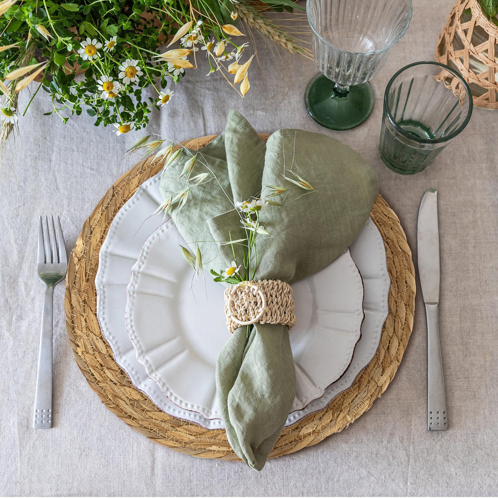 24 Pcs Round Woven Placemats 13.8 Inch Rattan Table Charger Plates