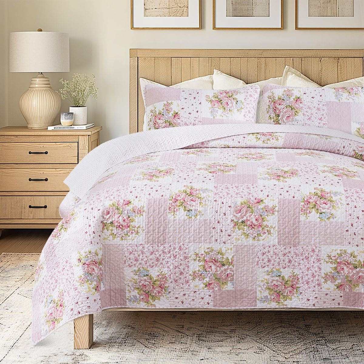 Pink Floral Patchwork Cotton Quilt Set, with 2 Shams
