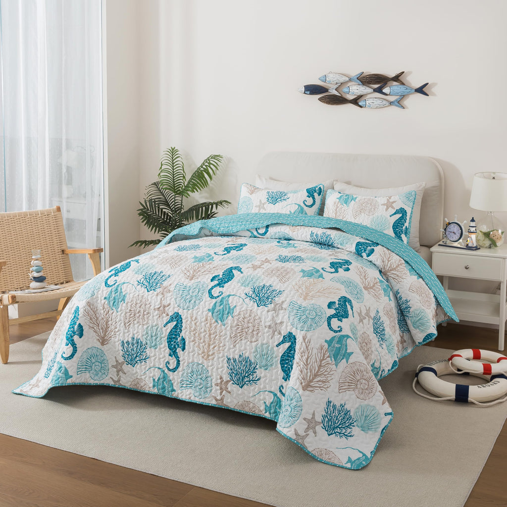 Beach Quilt Set, Coastal Ocean Bedding, with 1 Sham