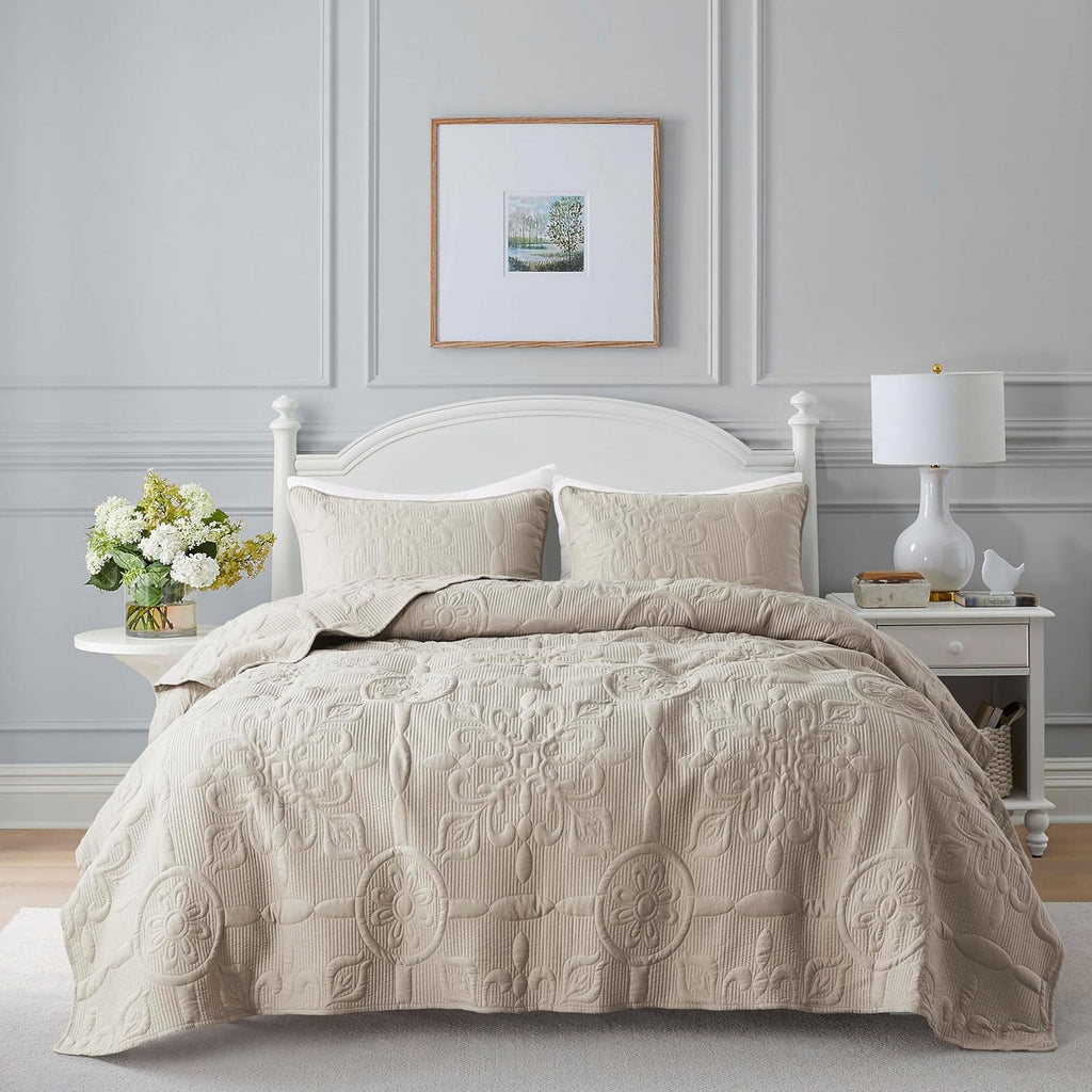 Beige Damask Quilt Bedding Sets with 2 Pillow Shams, Boho Bedspread Lightweight Soft Farmhouse Vintage Bohemian