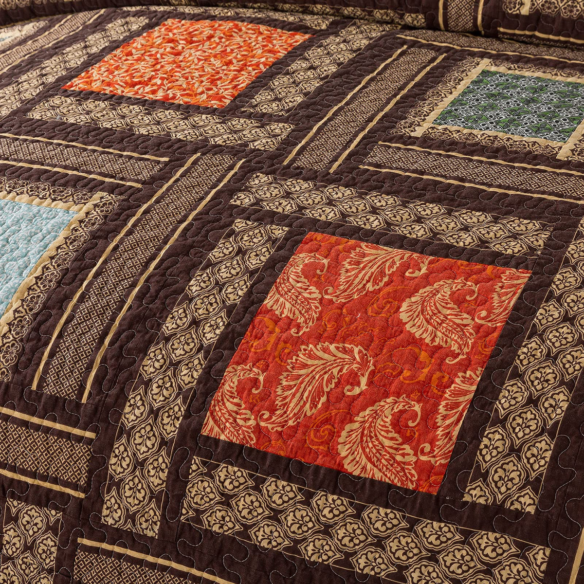 Cotton Patchwork Bedspread, 3-Piece Bedding Quilt Set with Real Stitched Embroidery, Reversible Matelasse Bed
