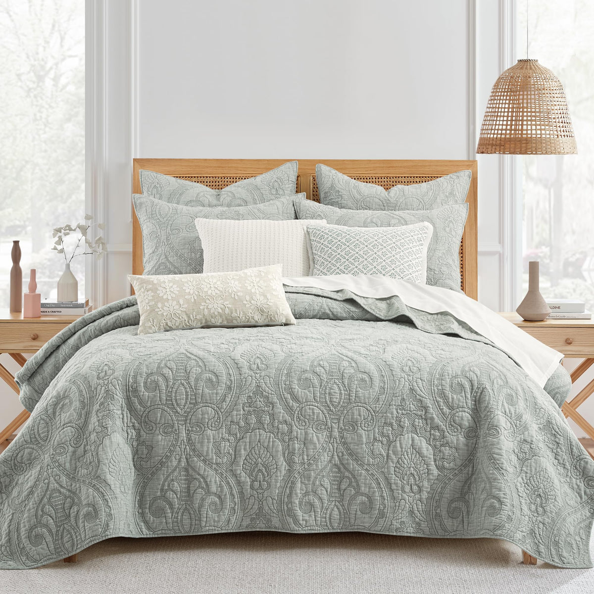 Helena Sage Quilt Set - Quilt (88x92in.) and 2 Standard Shams (20x26in.) - Ornate Paisley Medallion - Sage