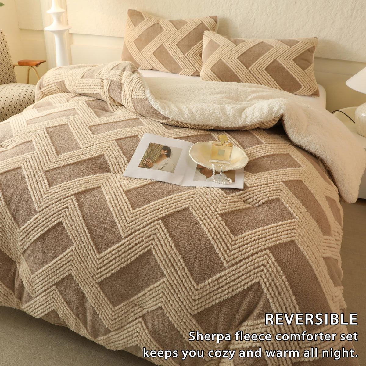 Tufted Boho Comforter Set Queen - Beige Fluffy Sherpa Bedding Set, Soft Fuzzy Jacquard Quilt Set, 3 Pieces Cozy Bed