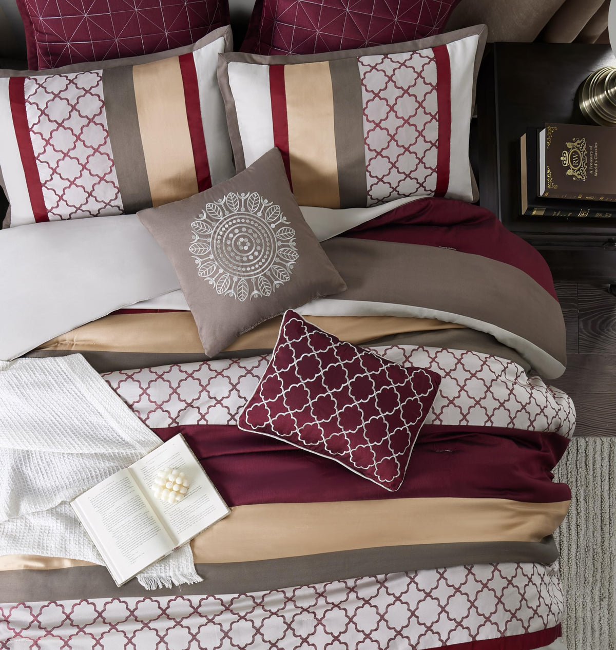 Modern Berry Taupe Comforter Set, Geometric, Jacquard 8 Pieces Bedding Sets All Season with Comforters, Bed
