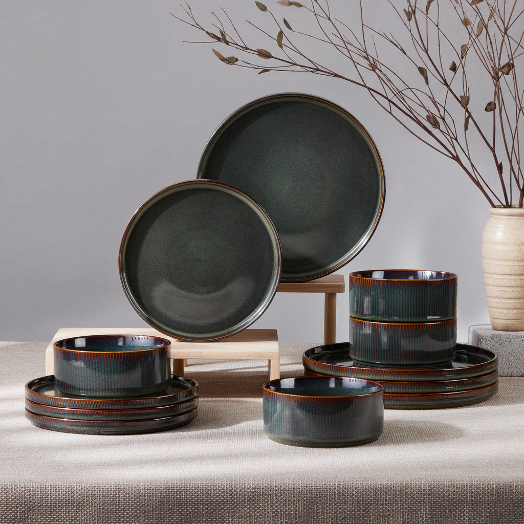 Dinnerware Sets, Plates and Bowls Set for 4, Reactive Pine Green