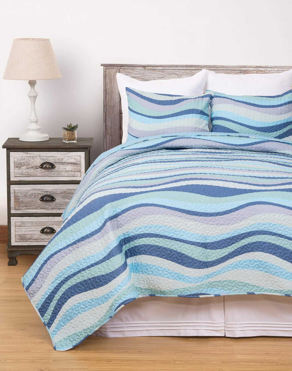 Sea Waves Blue Ocean 2-Piece Quilt Set