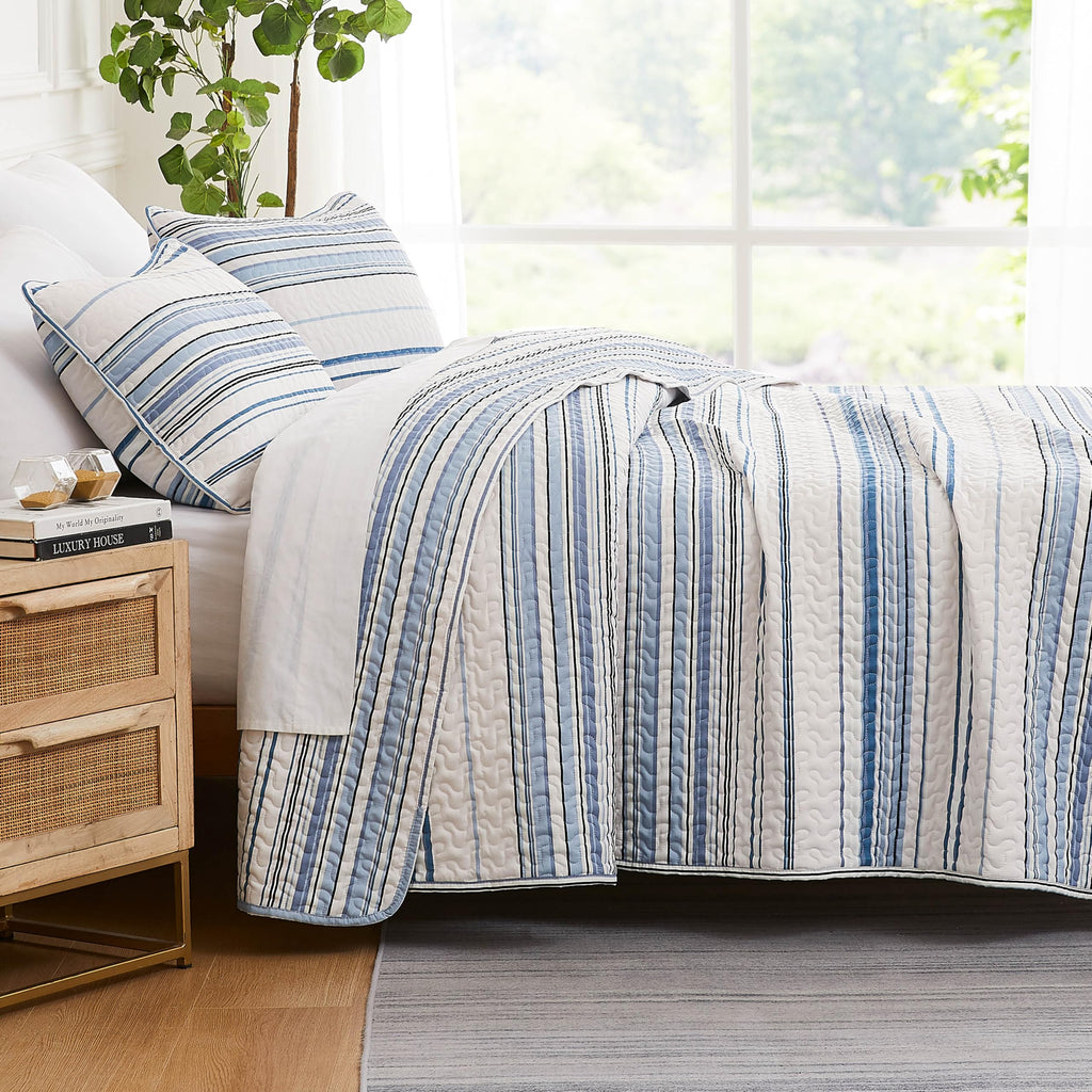 Oversized Quilt Set w/ 2 Quilted Pillow Shams, Blue Stripes Quilts