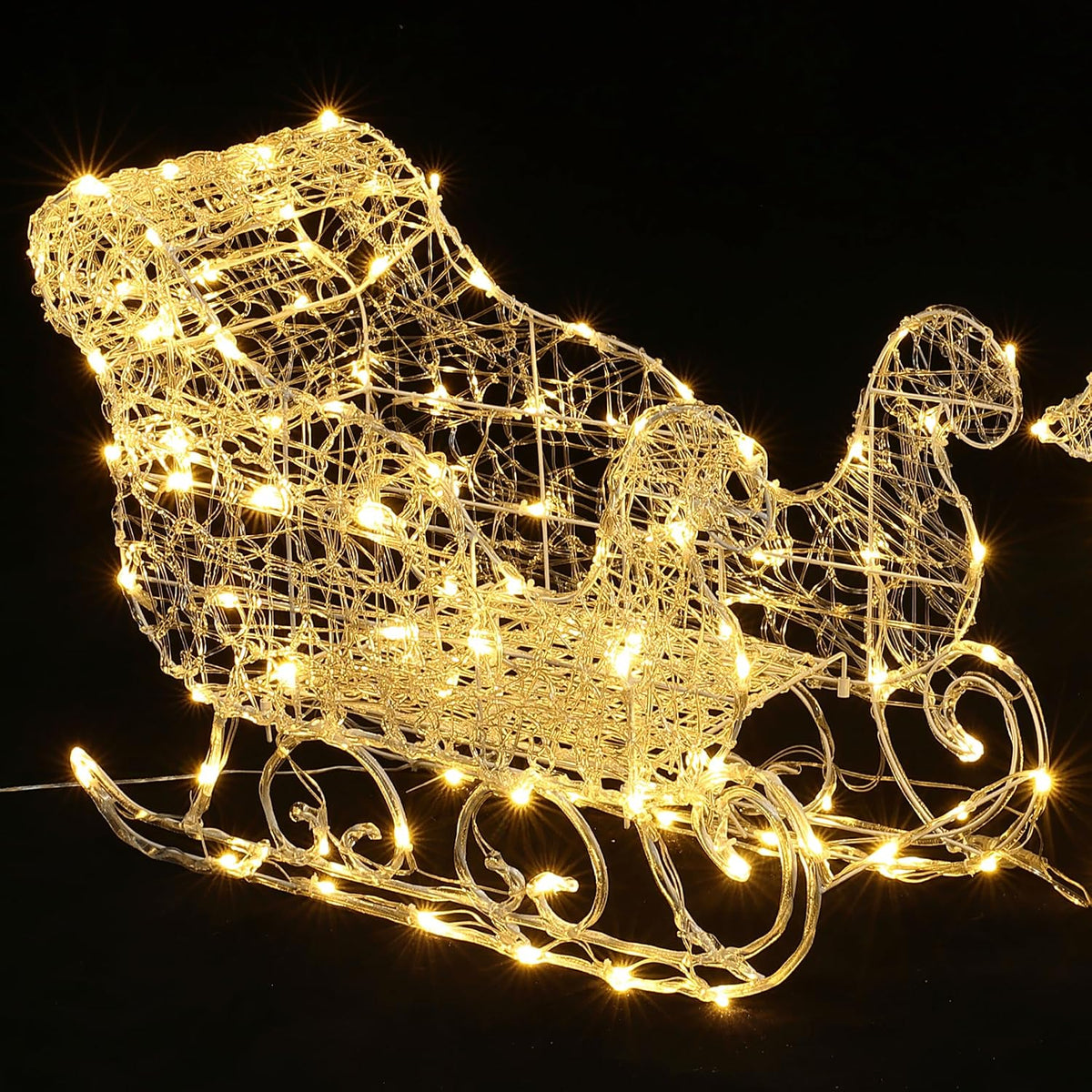 LuxenHome Lighted Reindeer & Sleigh Christmas Decoration