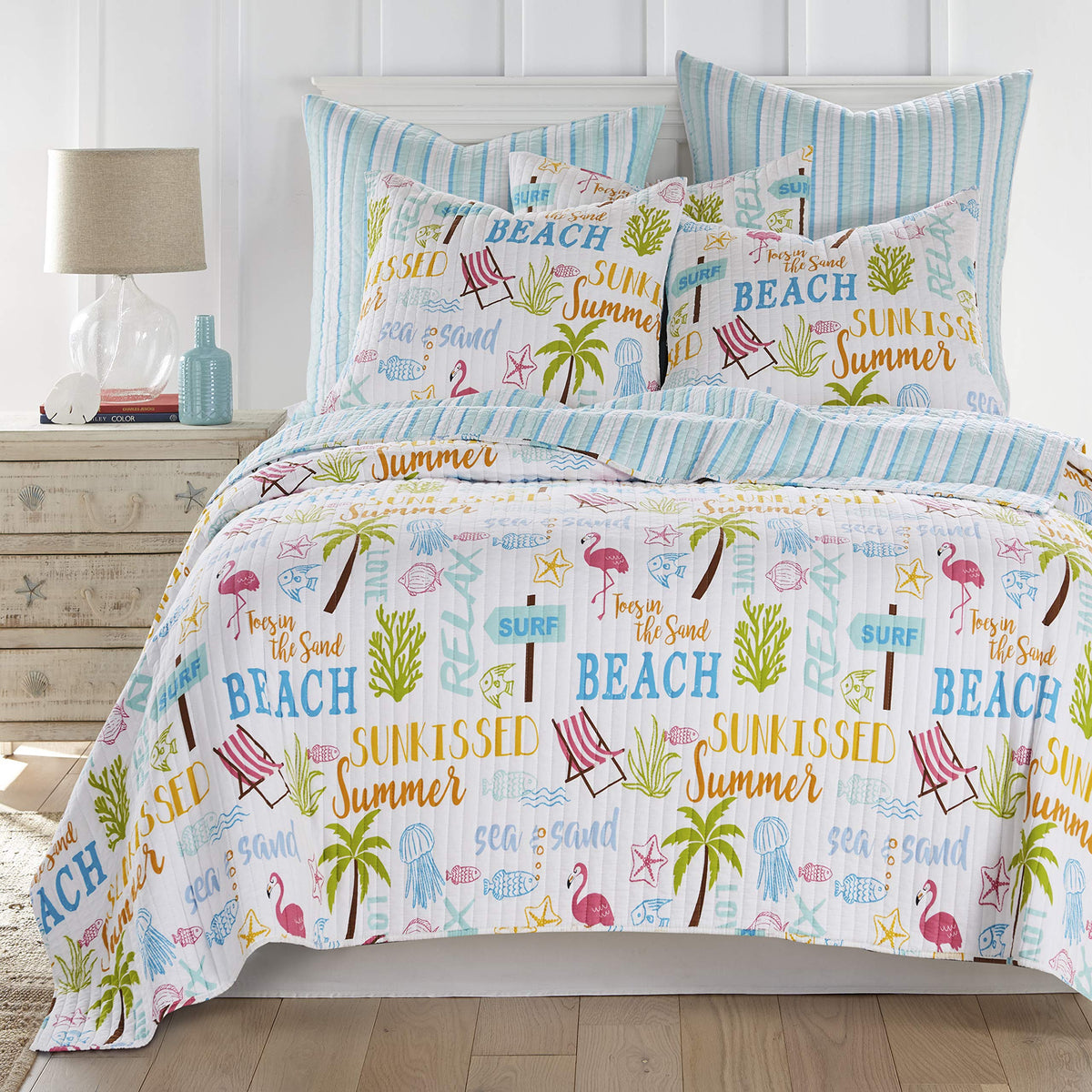 By - Beach Days Quilt Set - Queen Quilt (88x92in.) + Two Standard Pillow Shams (26x20in.) - Coastal Beach - Teal Blue