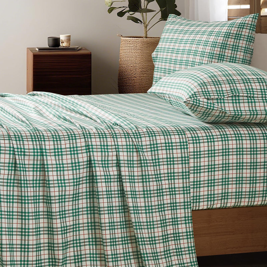 Green Checkered Sheets, Plaid Patterned, Deep Pocket 4pc