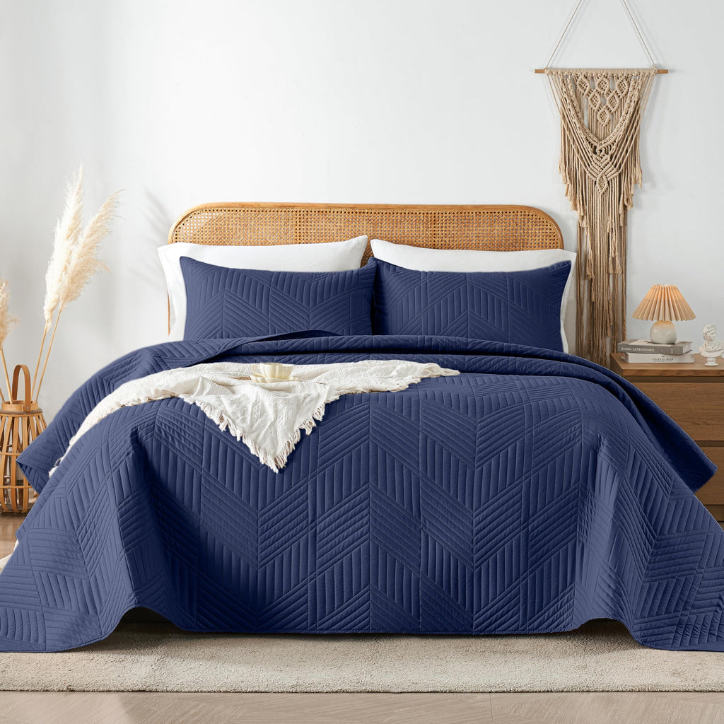 Quilt Bedding Set, Navy Blue Ultrasonic Quilt Set Reversible Microfiber Bedspread, Lightweight Soft