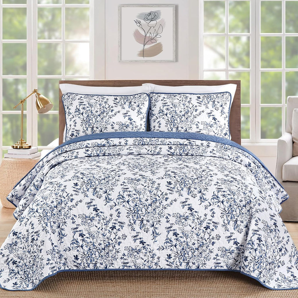 Quilt, Blue Quilt Bedding Set with 2 Pillowcases, Botanical Quilts for Bed, Soft Microfiber Lightweight