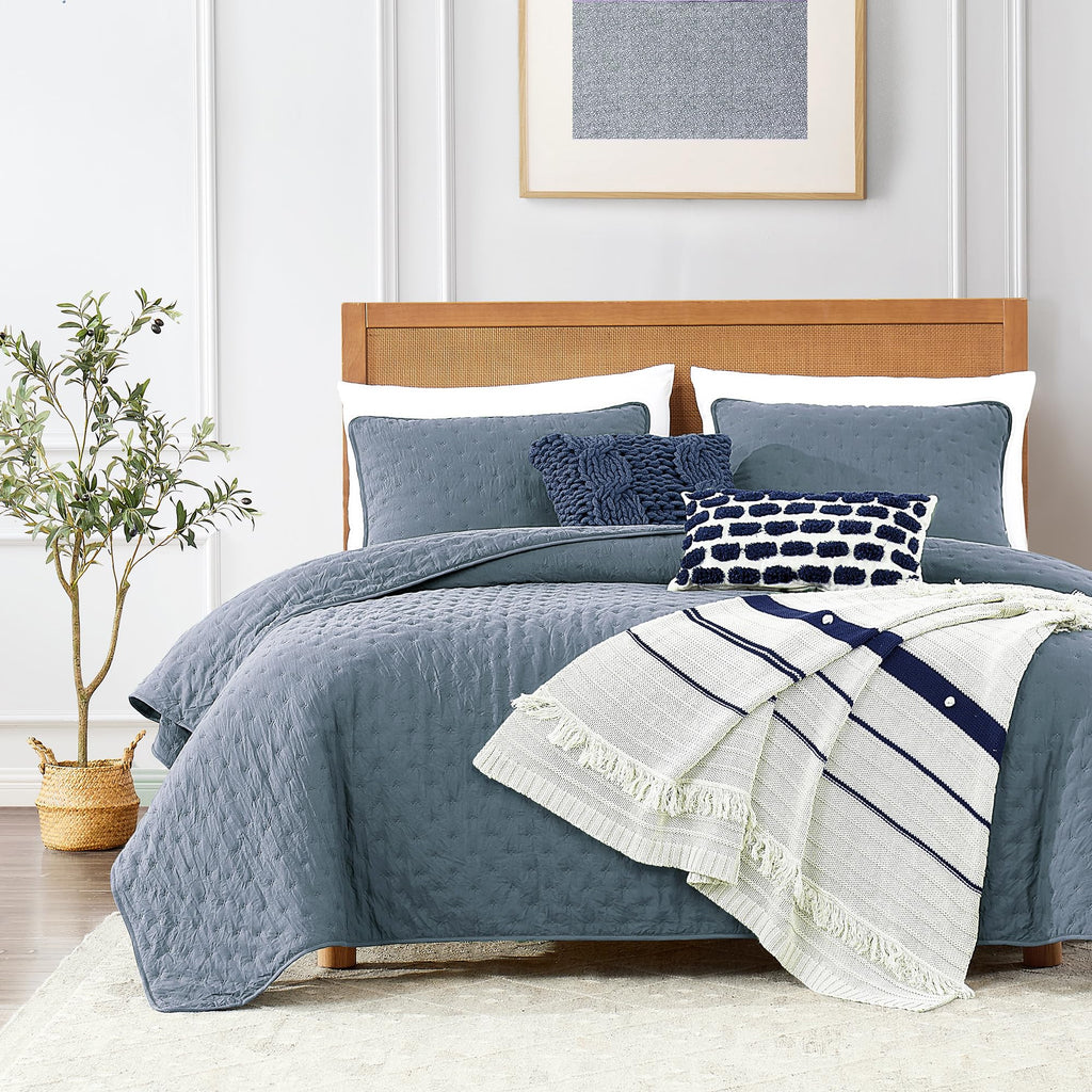 Dusty Blue Quilt Bedding Set, California Lightweight Soft Bedspread