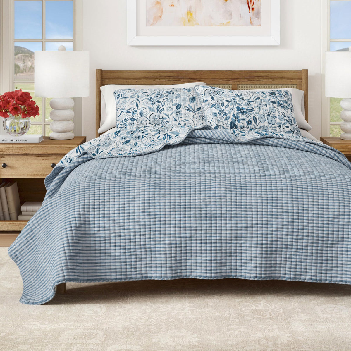 Floral Quilt Set - 3-Piece Size Coastal Bloom Bedding Set - Lightweight, All-Season, Reversible