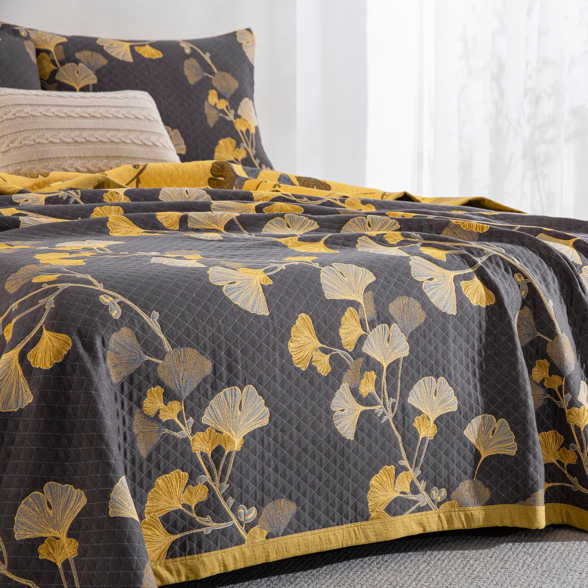 100% Cotton Muslin Jacquard 2 Piece Quilt Set Floral Ginkgo Leaf Print, Soft 3 Layers Gauze Bed Cover Reversible