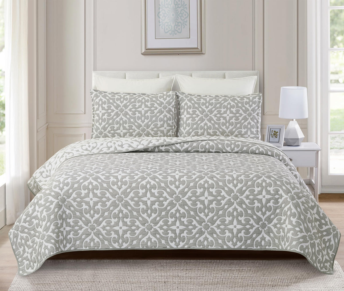 Gray & White Medallion Jacquard Reversible Bed 3 Piece Quilt Elegant 50% Cotton 50% Polyester Coverlet Bedding