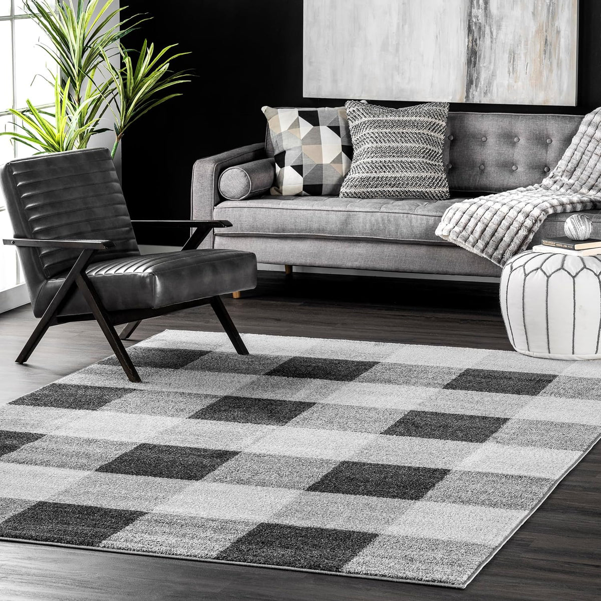 Aisha Grey Plaid Power Loomed Area Rug