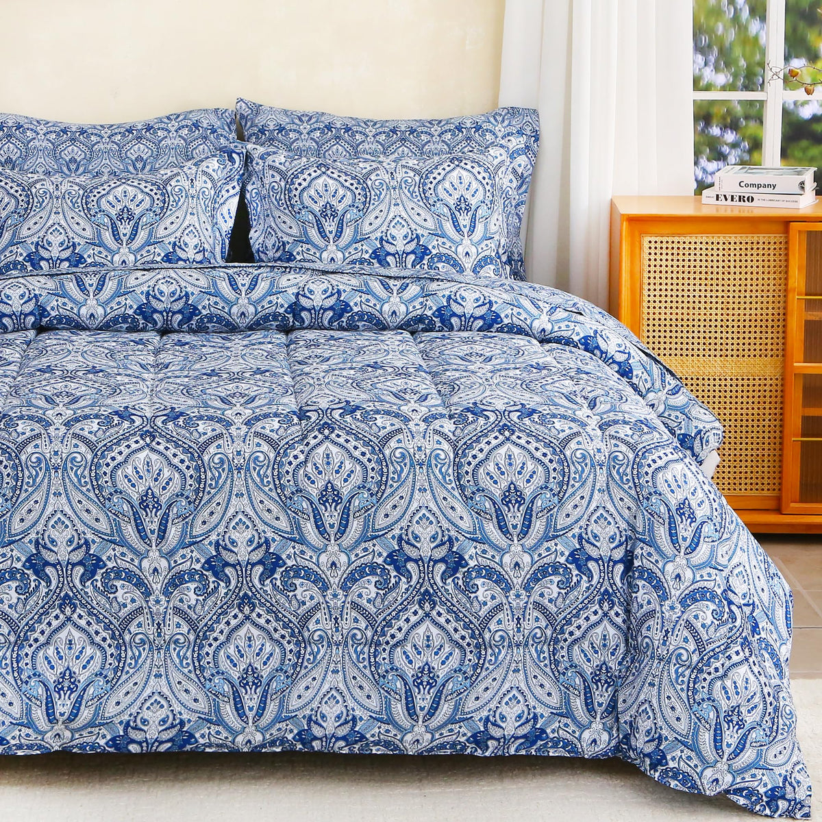 Floral Comforter Set with Sheets, 7 piece Luxury Vintage Bedding, Soft Microfiber Bed in a Bag, Cozy