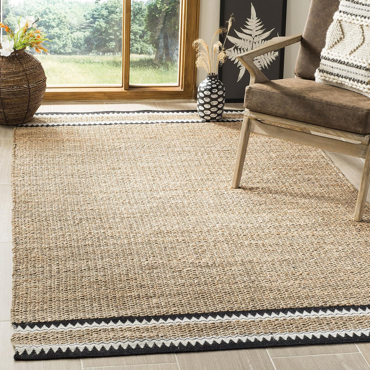 Natural Fiber Collection Accent Rug, Natural & Black, Handmade Farmhouse Boho Coastal Rustic Jute, Ideal