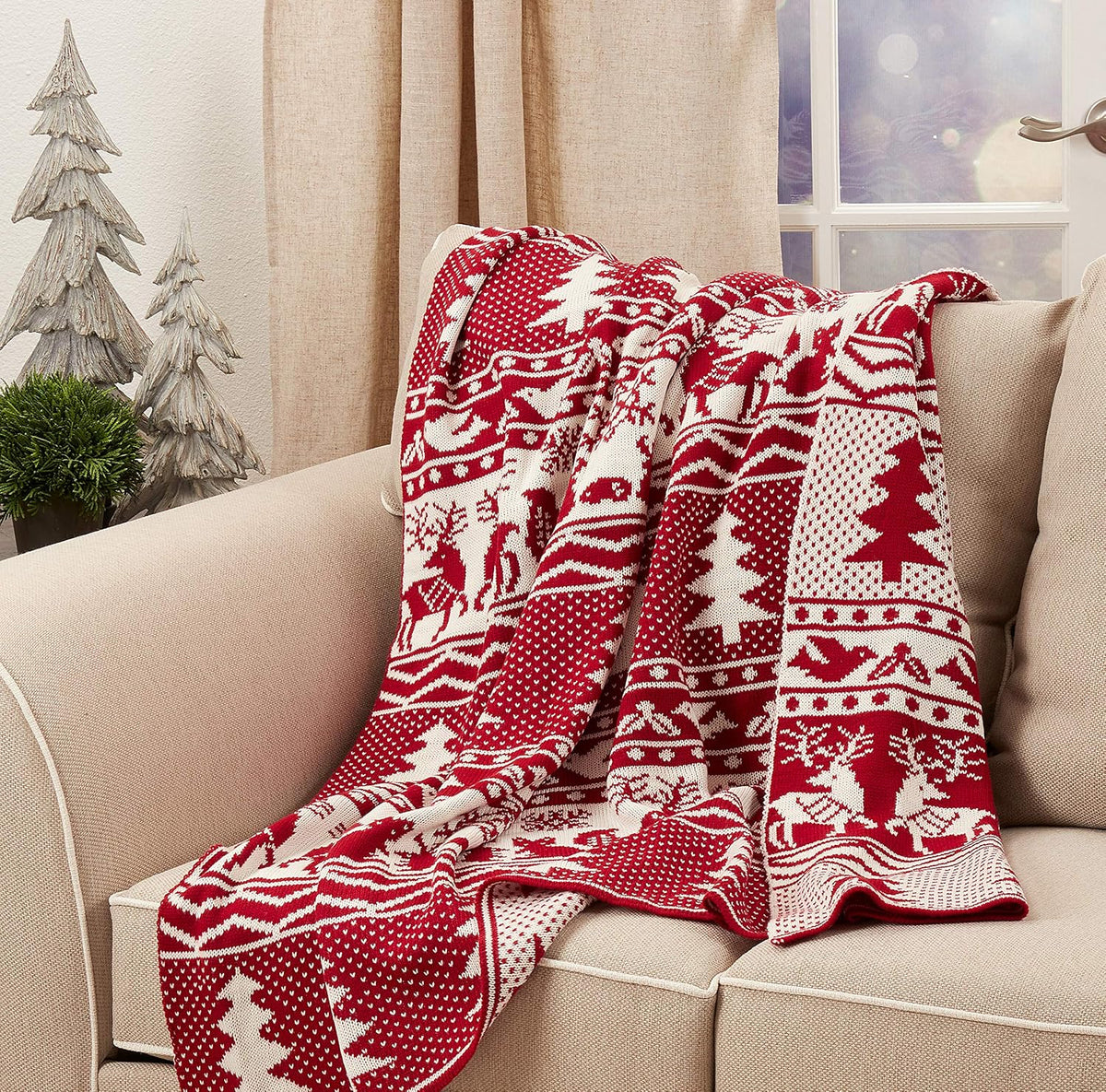 Reindeer and Christmas Tree Knit Throw, Red, 50" x 60", TH544.R5060