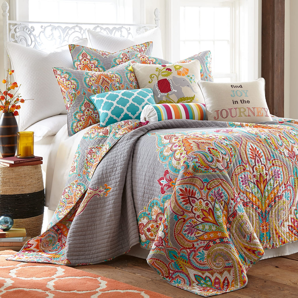 Marielle Grey Twin Cotton Quilt Set, Grey, Damask
