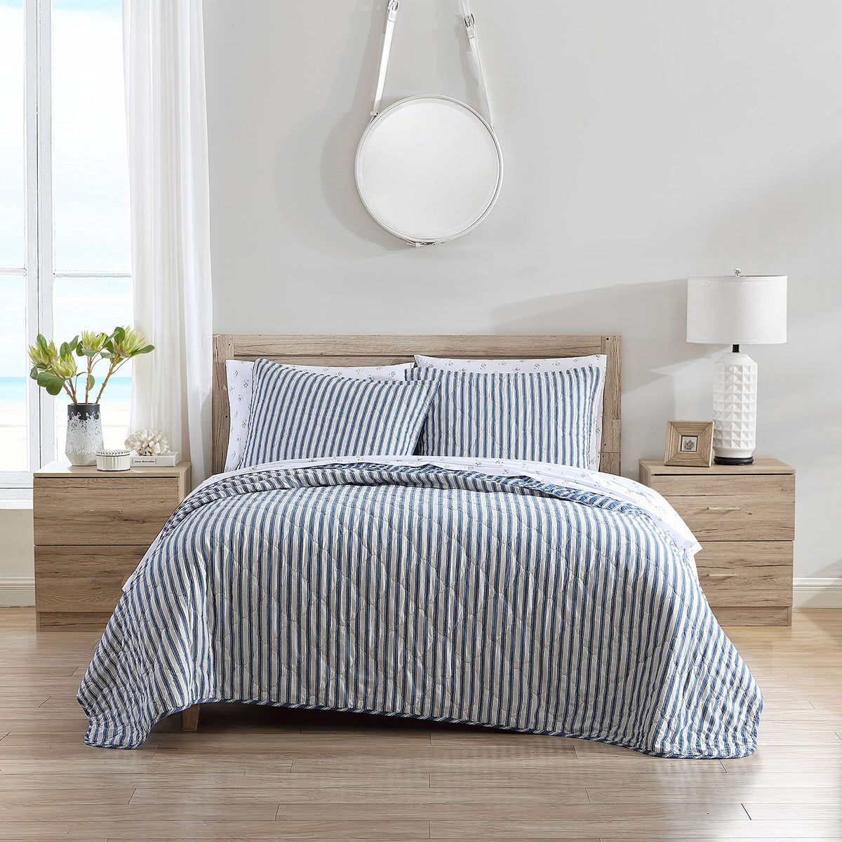 Quilt Set with Shams, Cotton, Reversible