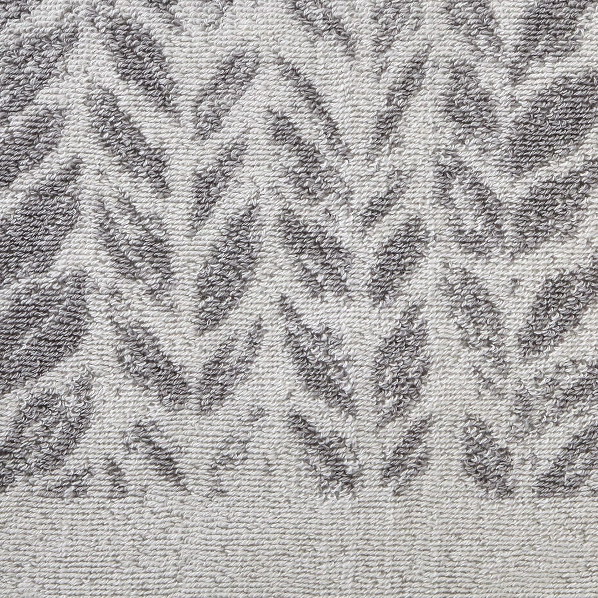 Distressed Leaves 100% Turkish Cotton Premium 4-Piece Towel Set, 600 GSM, Soft & Absorbent Jacquard- 2 Bath Towels, 2